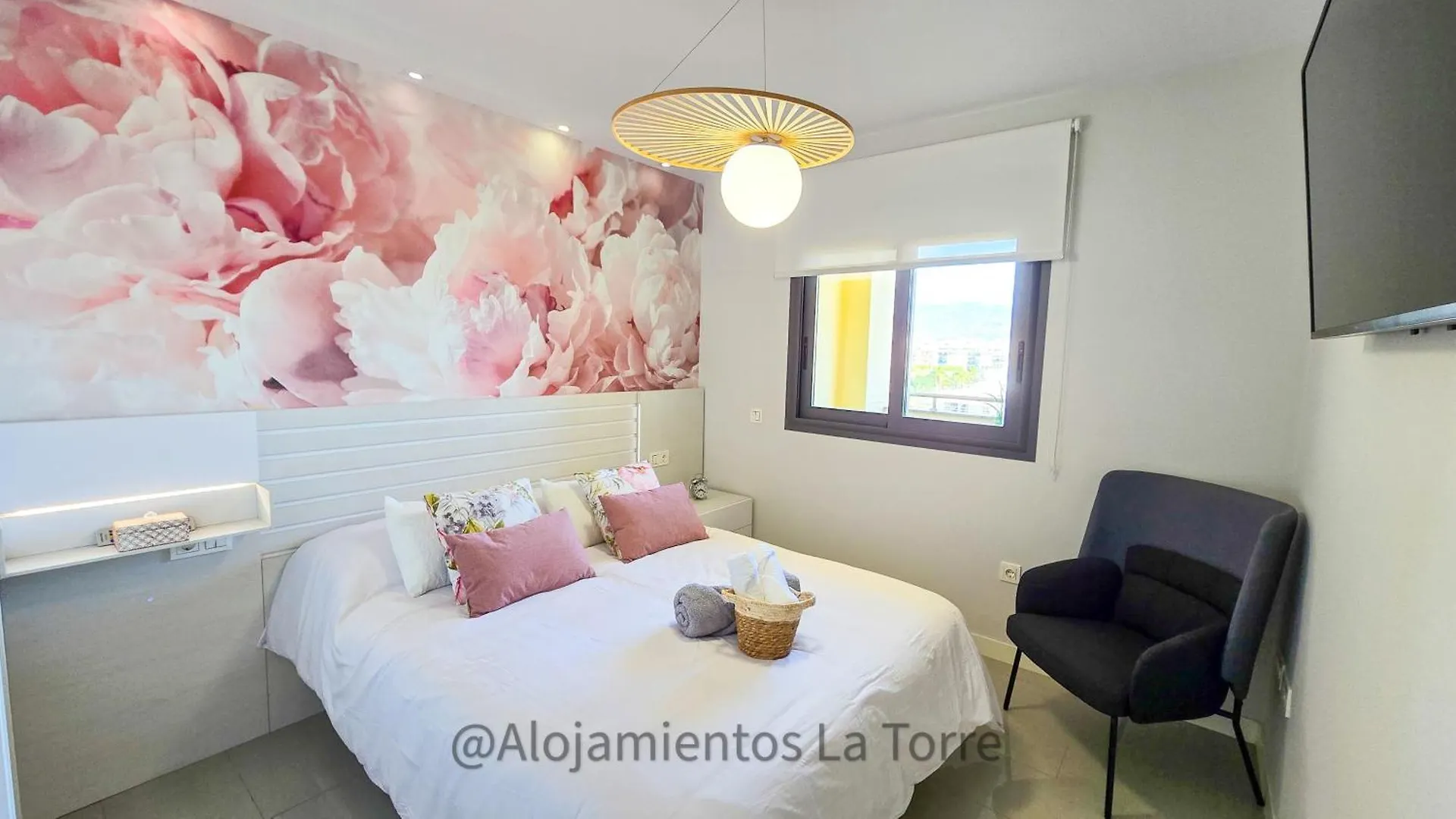 Sup T12 People - Alojamientos La Torre Torre Del Mar Apartment